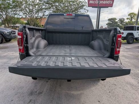 Used 2021 RAM 1500 Limited w/ Body Color Bumper Group AWD/4WD image 12