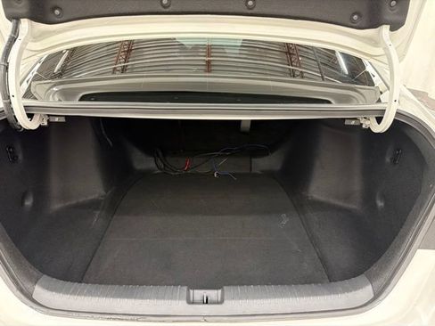 Used 2025 Honda Accord Sport image 30