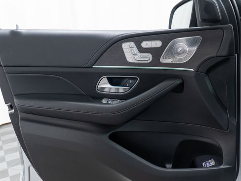 Certified 2020 Mercedes-Benz GLE 350 4MATIC image 11