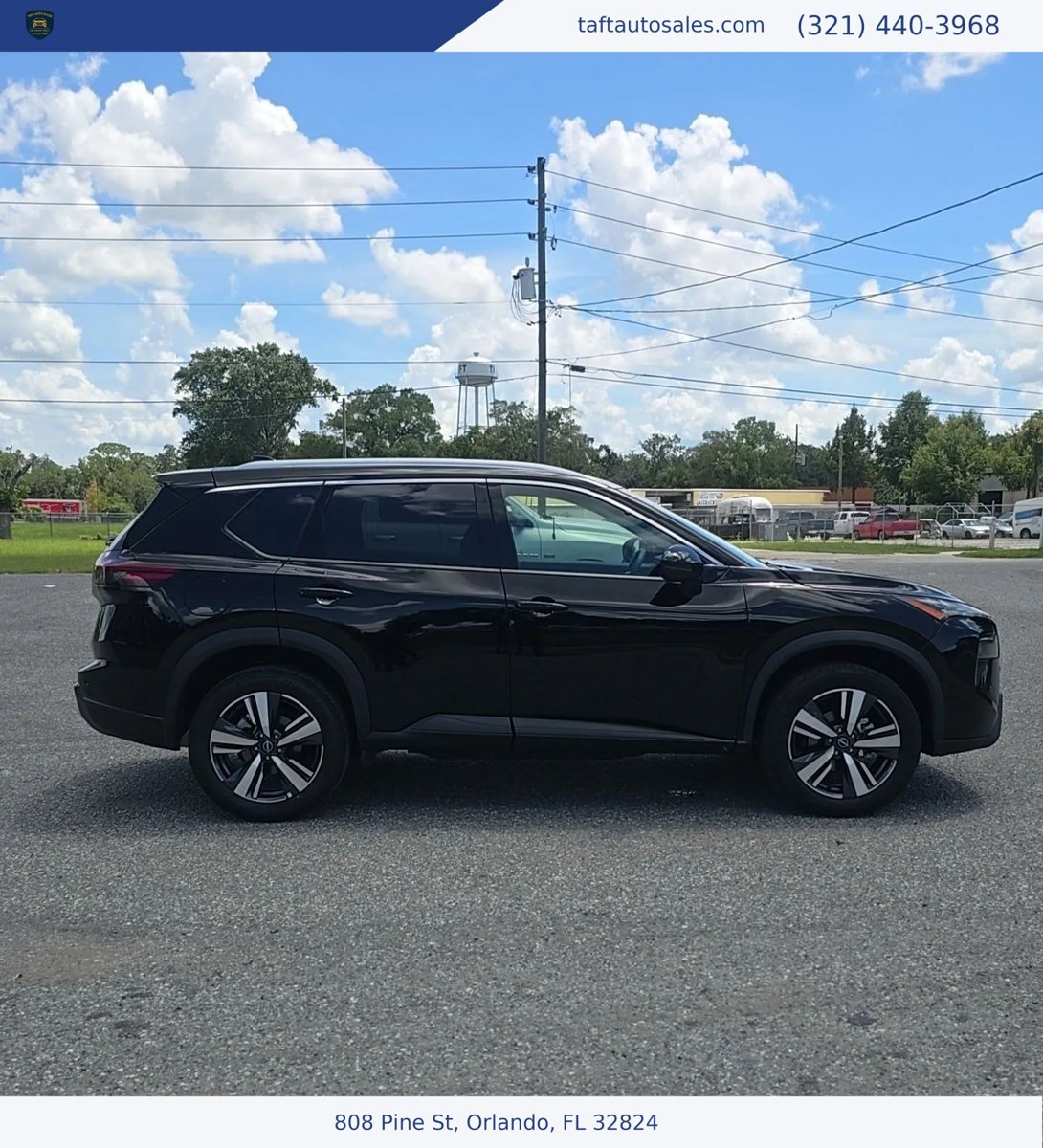 Used 2026 Nissan Rogue SL AWD/4WD image 8