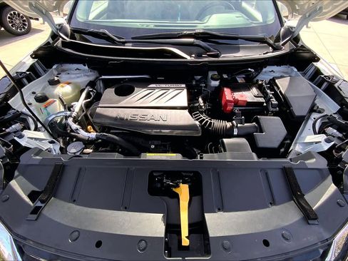 Used 2023 Nissan Rogue SV AWD/4WD image 29