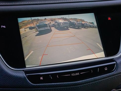 Used 2019 Cadillac XT5 FWD image 20
