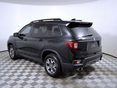 Used 2023 Honda Passport TrailSport image 9