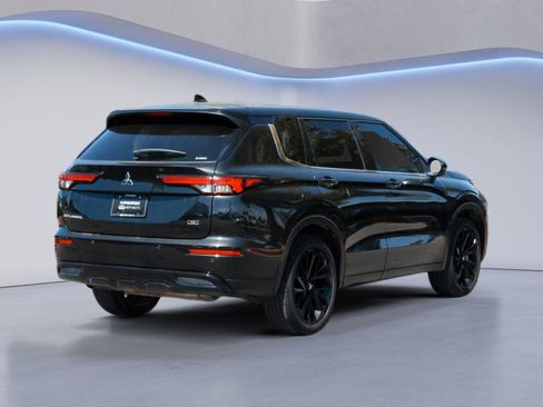 Used 2024 Mitsubishi Outlander SE Black Edition AWD/4WD image 5