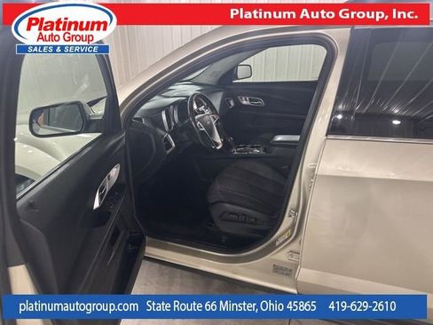 Used 2016 Chevrolet Equinox LT w/ Convenience Package FWD image 9