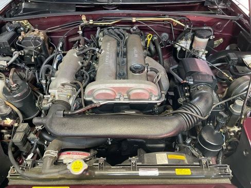 Used 1995 MAZDA MX-5 Miata M-Edition RWD image 48