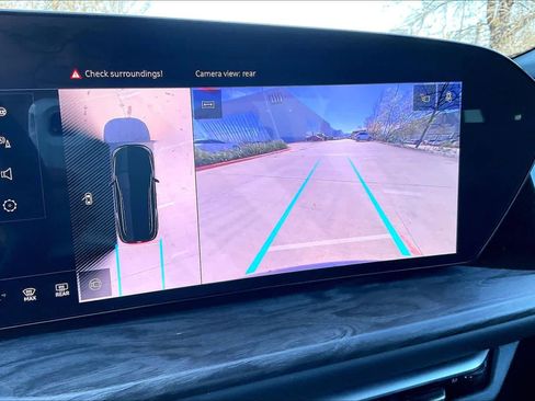 Certified 2025 Audi Q5 Premium w/ Convenience Package image 25