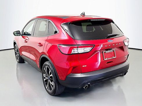 Used 2021 Ford Escape SE w/ SE Sport Appearance Package AWD/4WD image 5