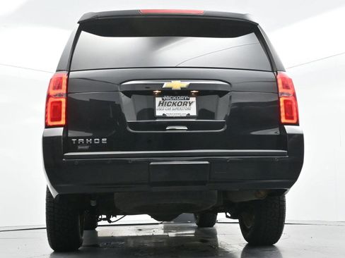 Used 2018 Chevrolet Tahoe LT w/ Luxury Package AWD/4WD image 50