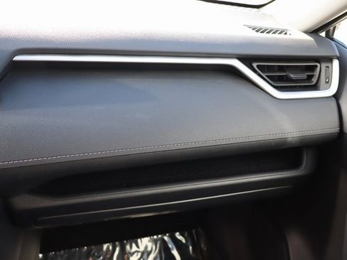 Used 2025 Toyota RAV4 LE image 29