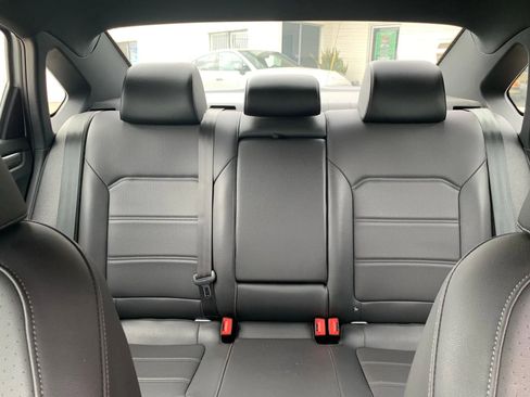 Used 2021 Volkswagen Passat 2.0T R-Line image 21