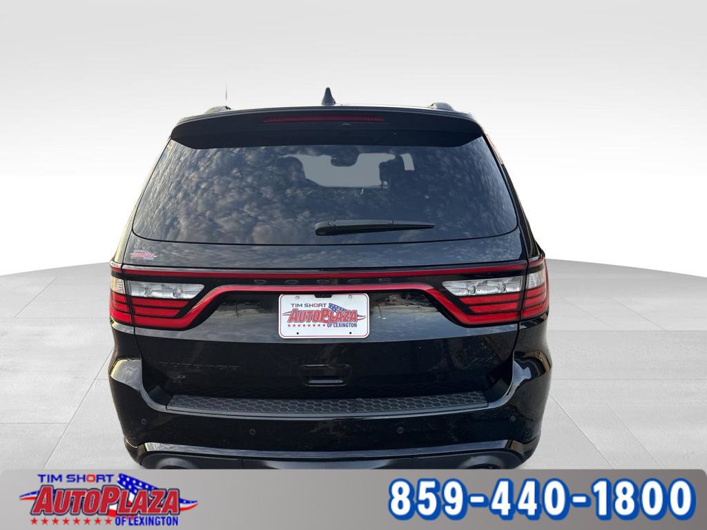 Used 2023 Dodge Durango R/T w/ Tow 'N Go Package AWD/4WD image 4