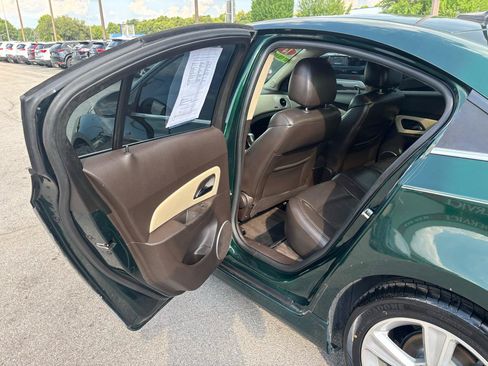 Used 2014 Chevrolet Cruze LT w/ Sun, Sound and Sport Package FWD image 13
