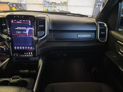Used 2021 RAM 1500 Lone Star AWD/4WD image 18