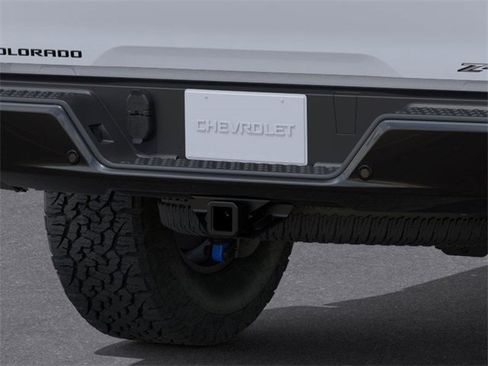 New 2026 Chevrolet Colorado ZR2 w/ Technology Package image 14