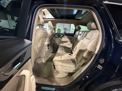 Used 2018 Audi Q7 2.0T Premium Plus w/ Premium Plus Package AWD/4WD image 19