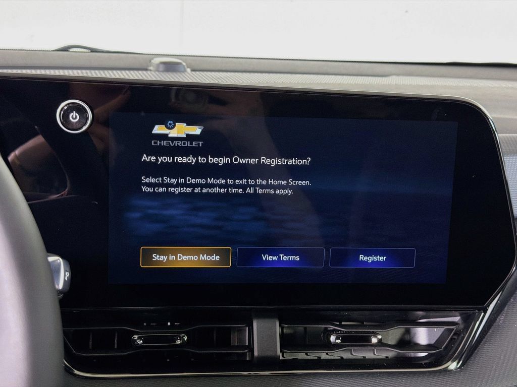 New 2027 Chevrolet Equinox RS w/ LPO, Floor Liner Package AWD/4WD image 14