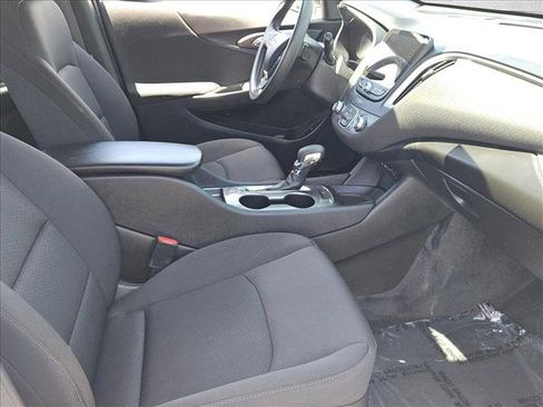 Used 2024 Chevrolet Malibu LS FWD image 24