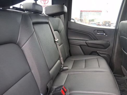 Used 2024 GMC Canyon Elevation w/ Elevation Premium Package AWD/4WD image 16