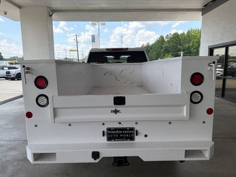 Used 2025 Chevrolet Silverado 2500 LT w/ Convenience Package AWD/4WD image 15