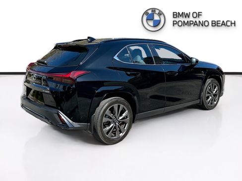Used 2025 Lexus UX 300h FWD image 7
