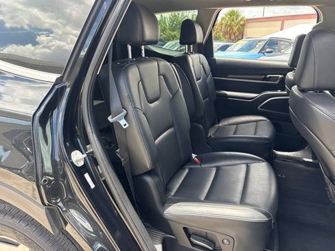 Used 2024 Kia Telluride S FWD image 14