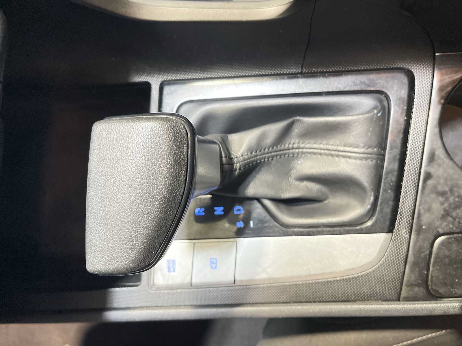 Used 2021 Hyundai Elantra SEL FWD image 17