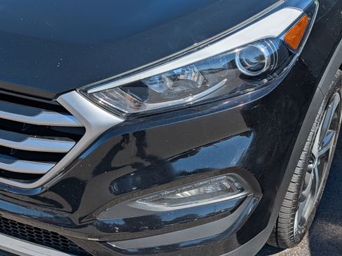 Used 2017 Hyundai Tucson Sport w/ Cargo Package AWD/4WD image 16