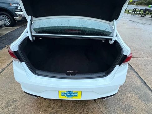 Used 2019 Hyundai Sonata Sport w/ Tech Package 03 image 10