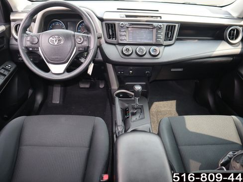 Used 2018 Toyota RAV4 LE w/ All Weather Liner Package AWD/4WD image 10