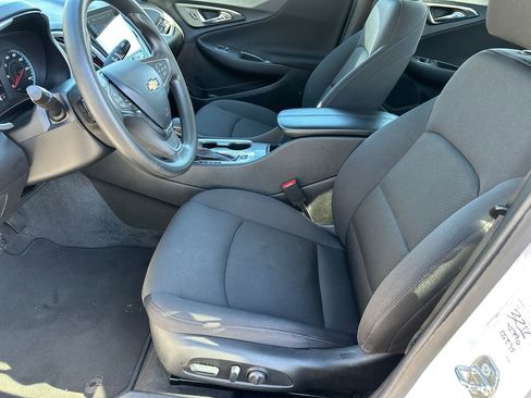 Used 2024 Chevrolet Malibu LT image 9