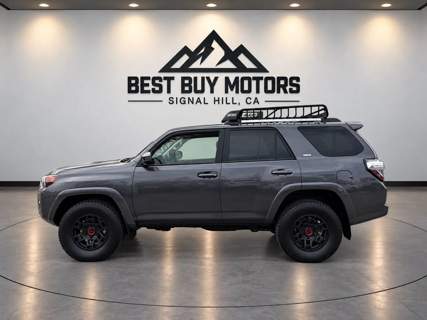 Used 2022 Toyota 4Runner SR5 w/ 4Runner Black Package (TMS) AWD/4WD image 5