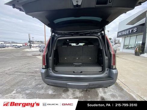 Used 2020 Cadillac Escalade Luxury image 28
