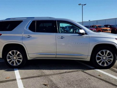 Certified 2018 Chevrolet Traverse Premier image 9