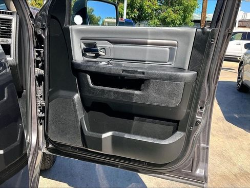 Used 2021 RAM 1500 Classic SLT AWD/4WD image 27