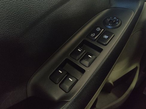 Used 2015 Kia Forte LX FWD image 27