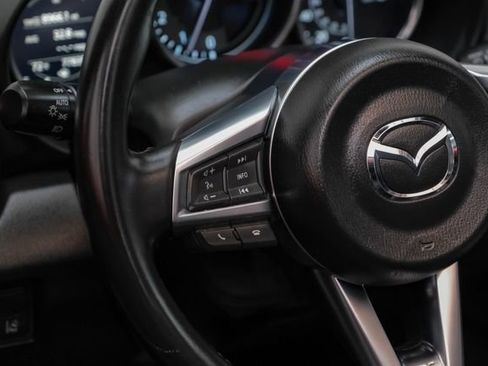 Used 2017 MAZDA MX-5 Miata RF Grand Touring image 19