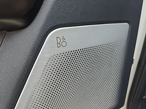 Used 2023 Ford F150 Platinum w/ FX4 Off-Road Package image 46