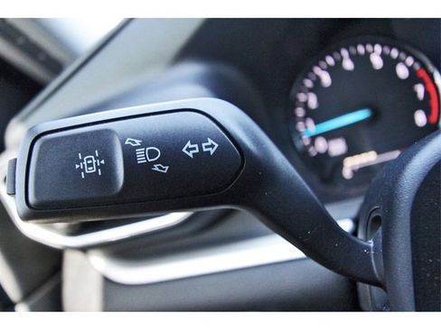 Used 2020 Ford Explorer XLT w/ Equipment Group 202A image 17