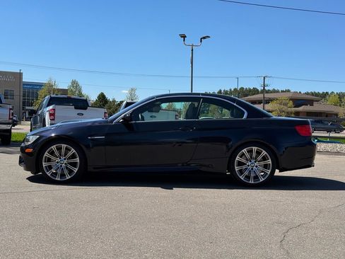 Used 2011 BMW M3 Convertible RWD image 5