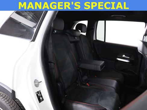 Used 2022 Mercedes-Benz GLB 250 4MATIC image 52
