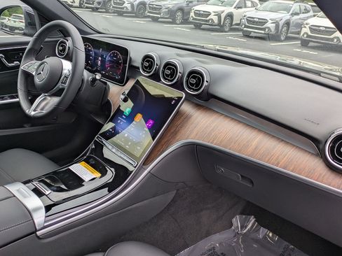 New 2025 Mercedes-Benz C 300 4MATIC Sedan image 32