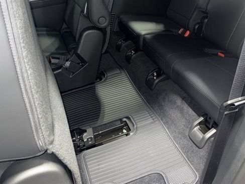 New 2026 Buick Enclave Preferred w/ Super Cruise Package image 10