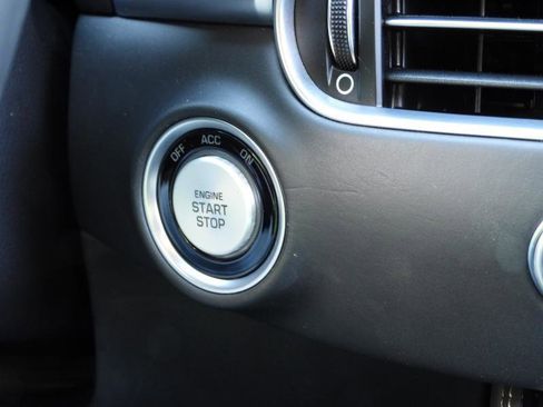 Used 2020 Genesis G90 3.3T Premium image 65