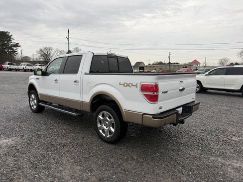 Used 2014 Ford F150 Lariat w/ Lariat Chrome Package image 4
