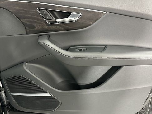 Used 2023 Audi Q7 2.0T Premium Plus w/ Premium Plus Package image 24