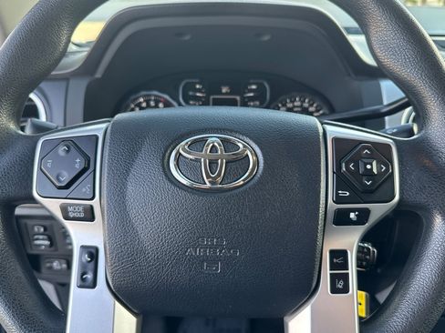Certified 2018 Toyota Tundra SR5 image 20