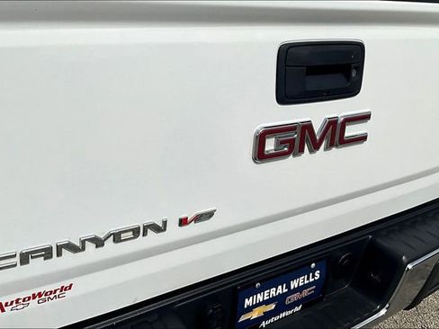 Used 2018 GMC Canyon SLE w/ Trailering Package RWD image 26