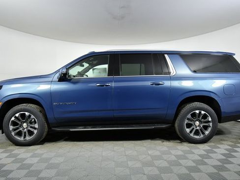 New 2026 Chevrolet Suburban LT w/ Comfort Package image 16