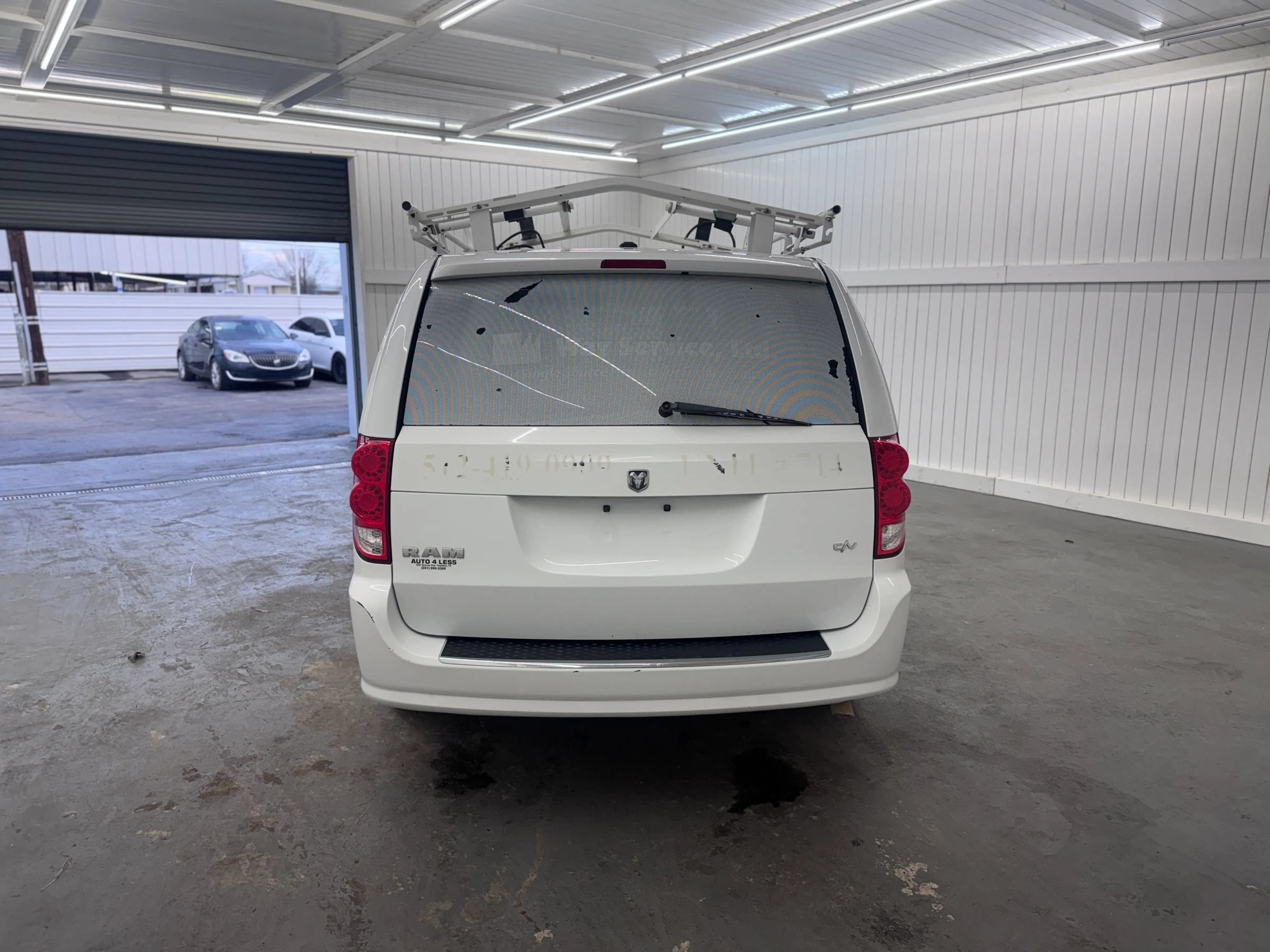 Used 2014 RAM C/V Tradesman w/ UConnect Hands-Free Group FWD image 6